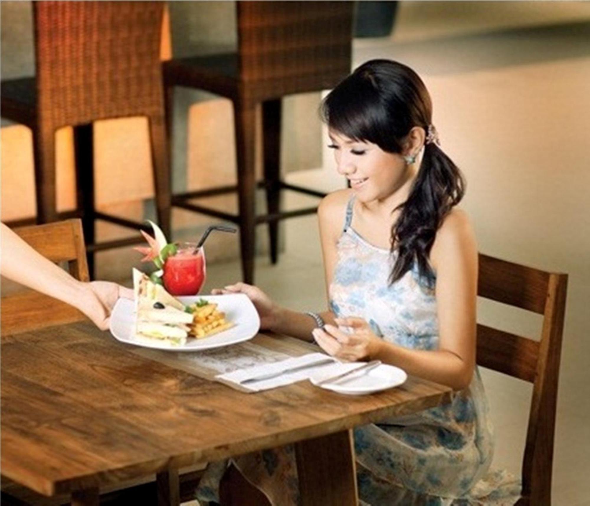 Ananta Legian Hotel Eksteriør billede